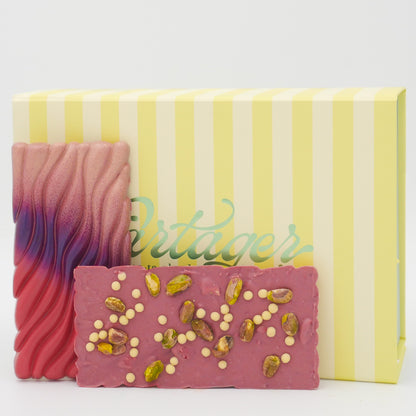 Strawberry Pistachio Chocolate Bar