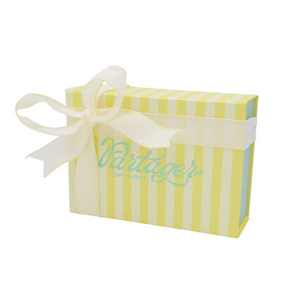 Gift Box w/Handwritten Card